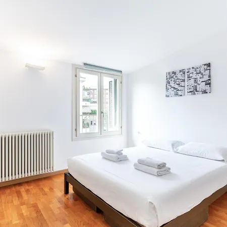 דירה Hbhall Urban Loft