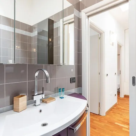 Hbhall Urban Loft *